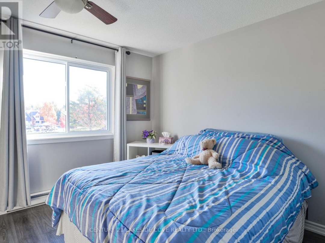 UNIT 6 - 70 LAGUNA PARKWAY, 