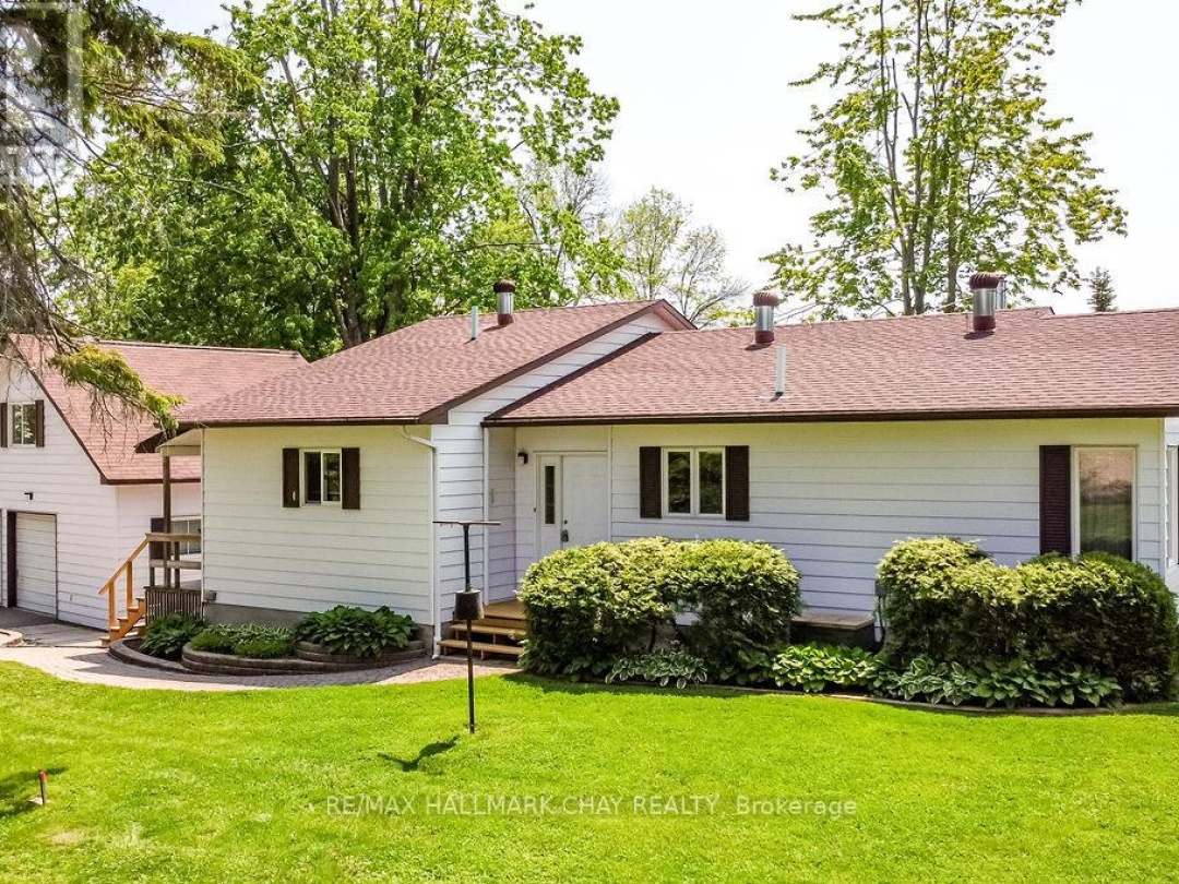 5566 Gray's Bay Road, Lake Couchiching