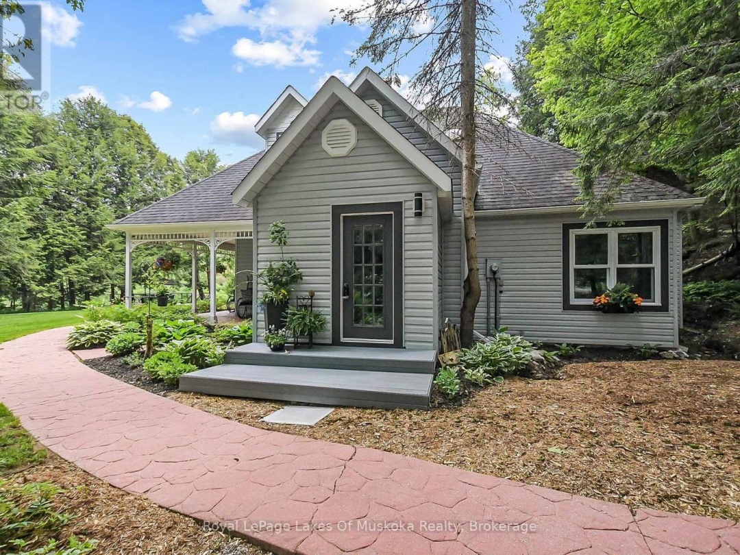 103 SOUTHBANK DRIVE, 
