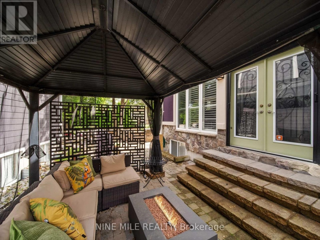 8 5 Invermara Court, Lake Simcoe