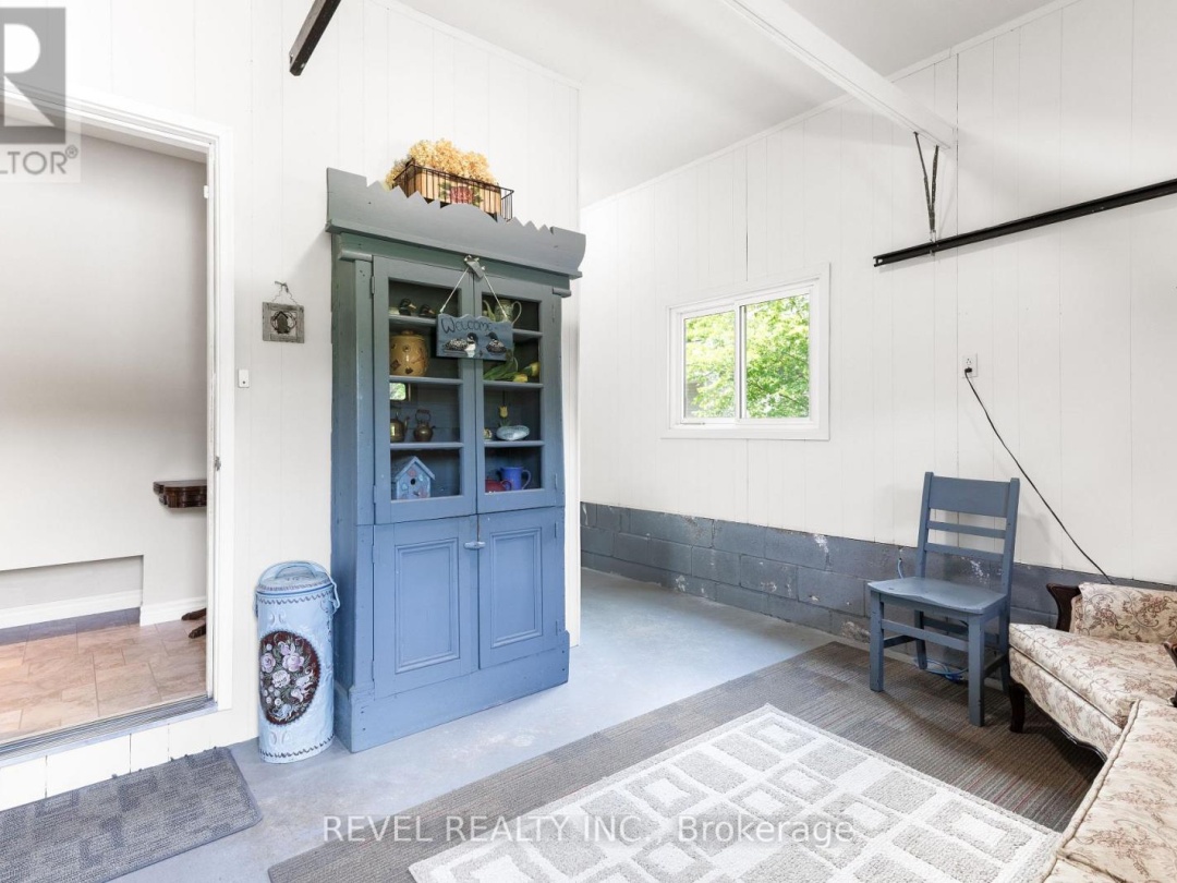 2796 COUNTY RD 48, 