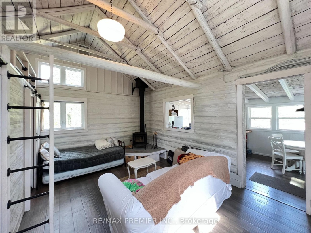 1130 COLONY ROAD, Muskoka River