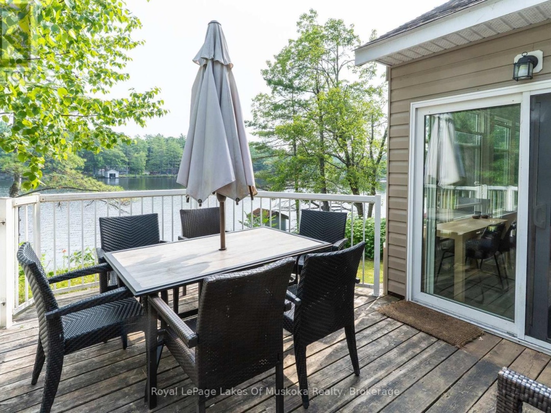 49 PINETREE ROAD, Loon Lake