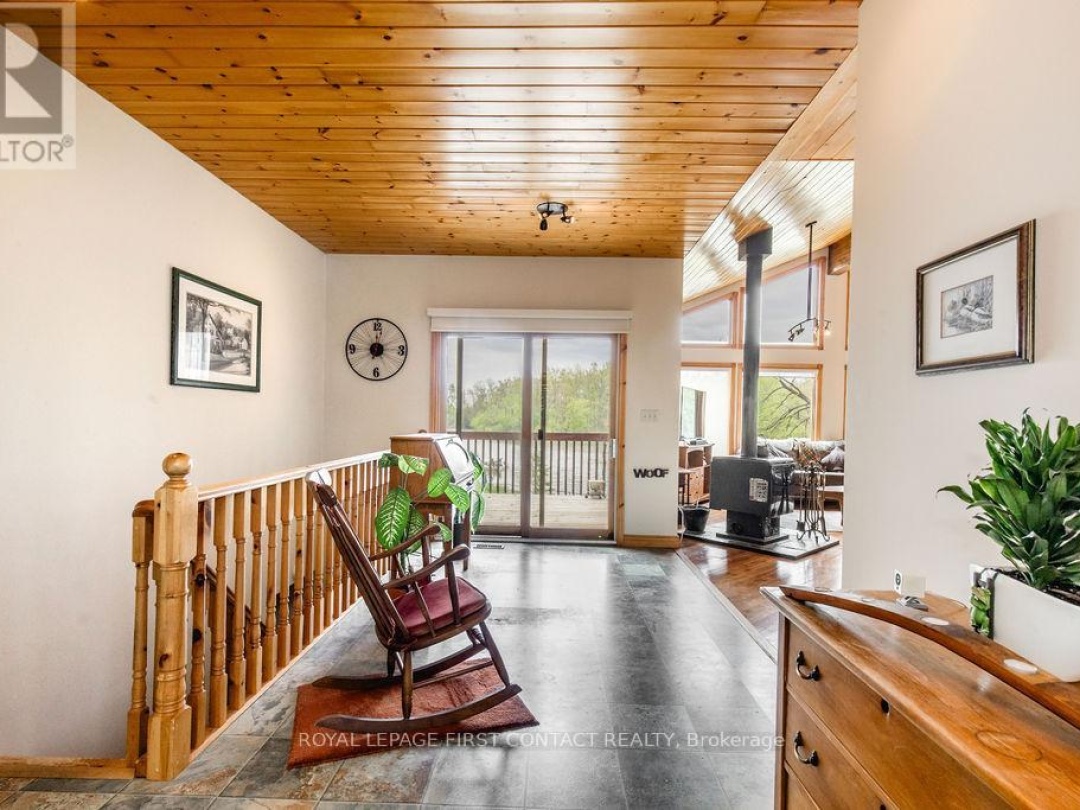 4447 ORKNEY BEACH ROAD, Lake Simcoe