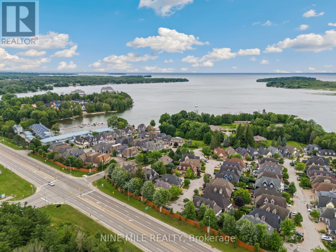 8 5 Invermara Court, Lake Simcoe