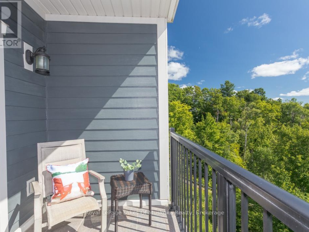 202 - 10A KIMBERLEY STREET, 