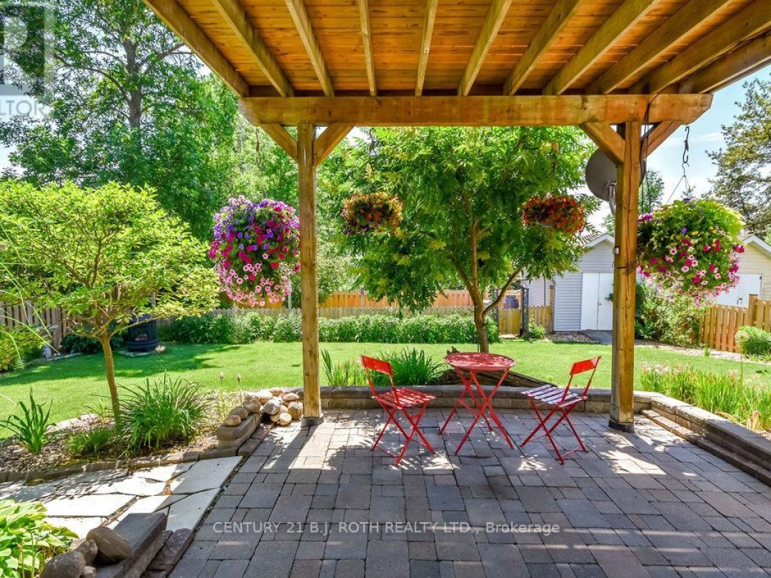 69 DONLANDS COURT, 