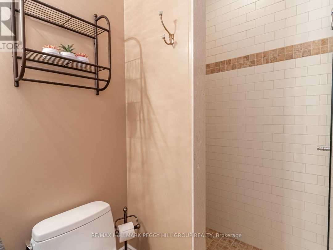 604 - 80 ORCHARD POINT ROAD, 