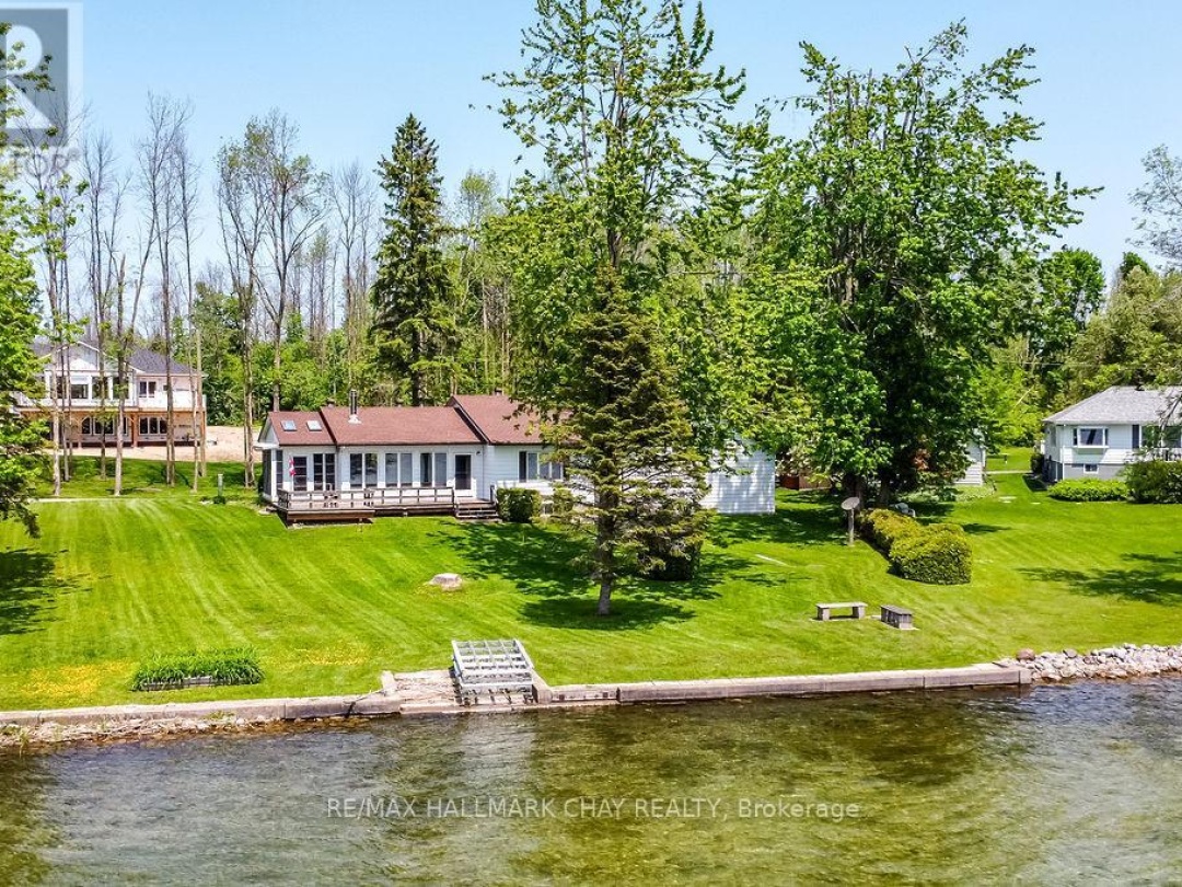 5566 Gray's Bay Road, Lake Couchiching