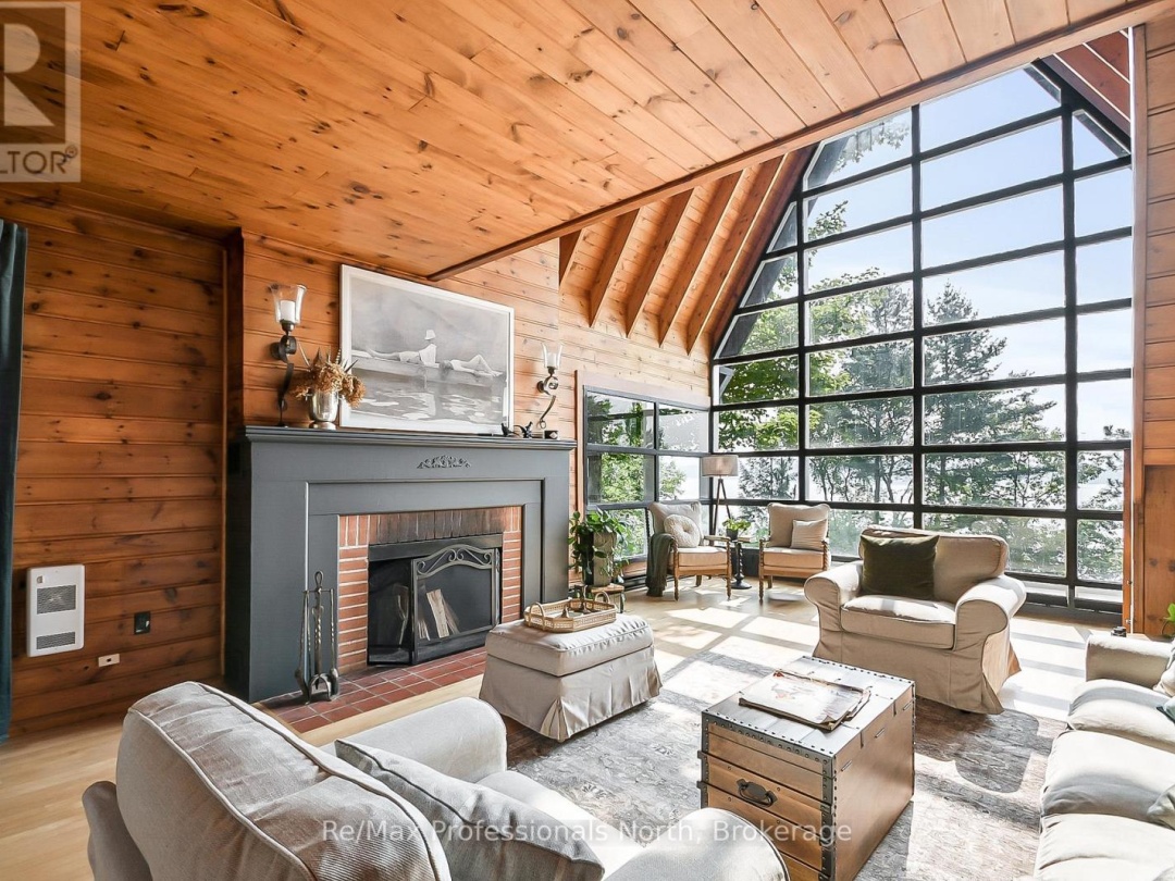 95 PEN LAKE POINT ROAD, 