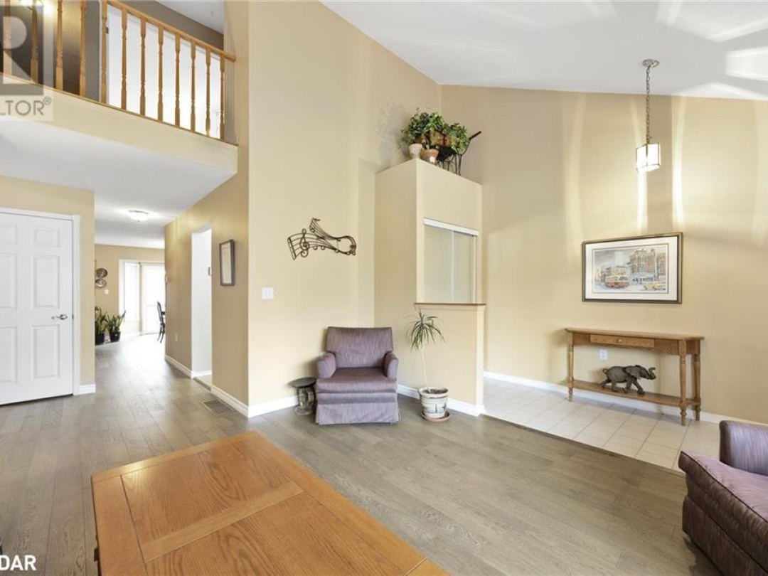 40 MUSEUM Drive Unit# 403, Orillia
