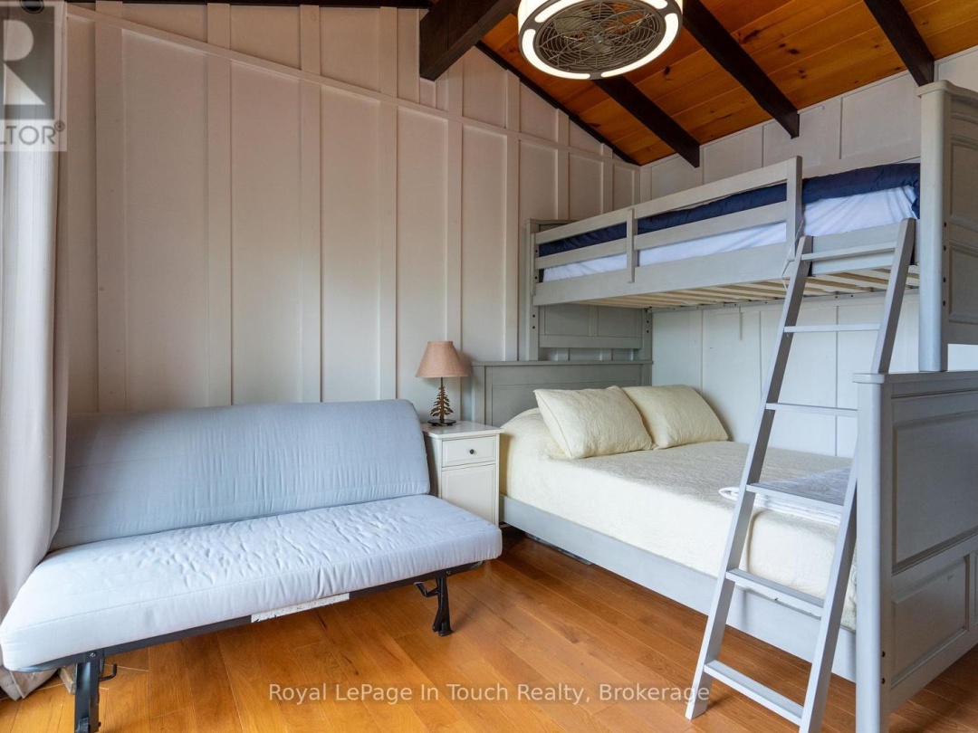 18588 Georgian Bay Shore, Georgian Bay