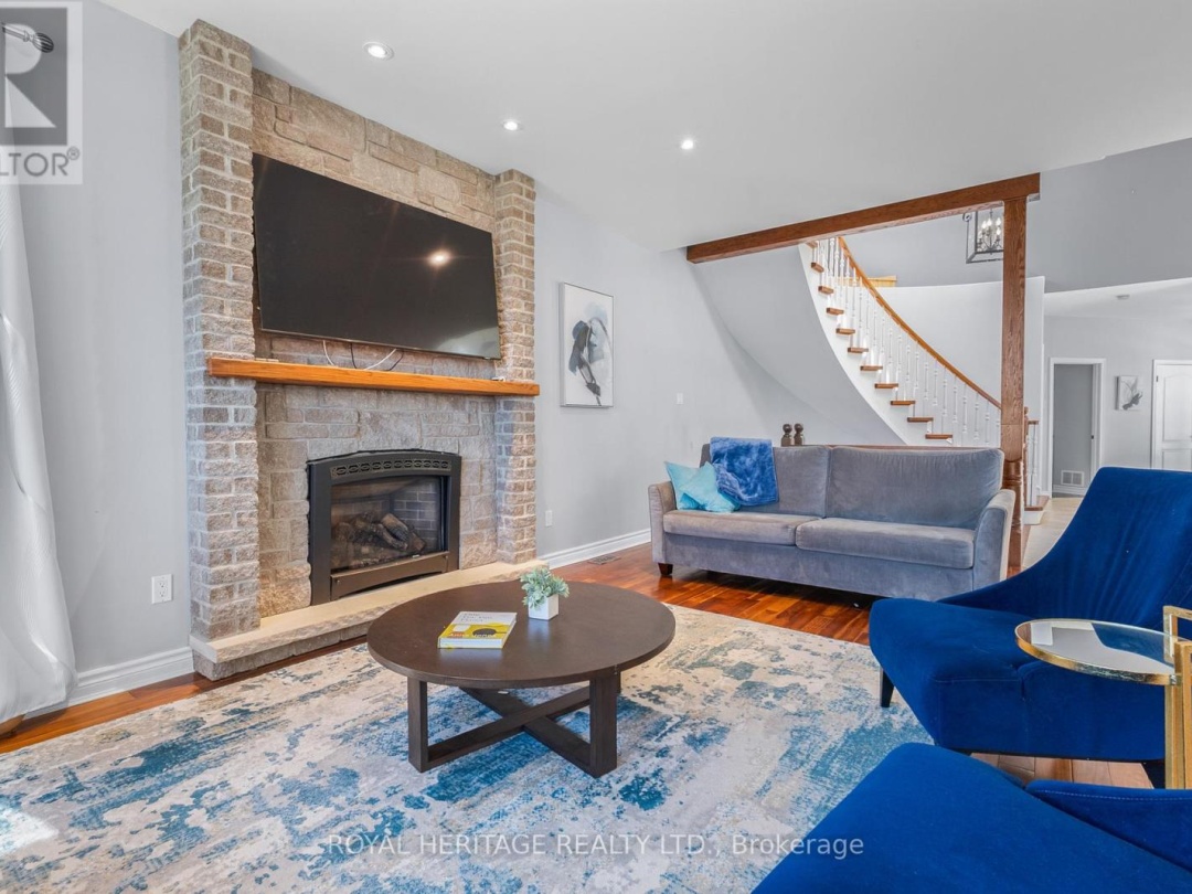 34 Hills Road, Pigeon Lake