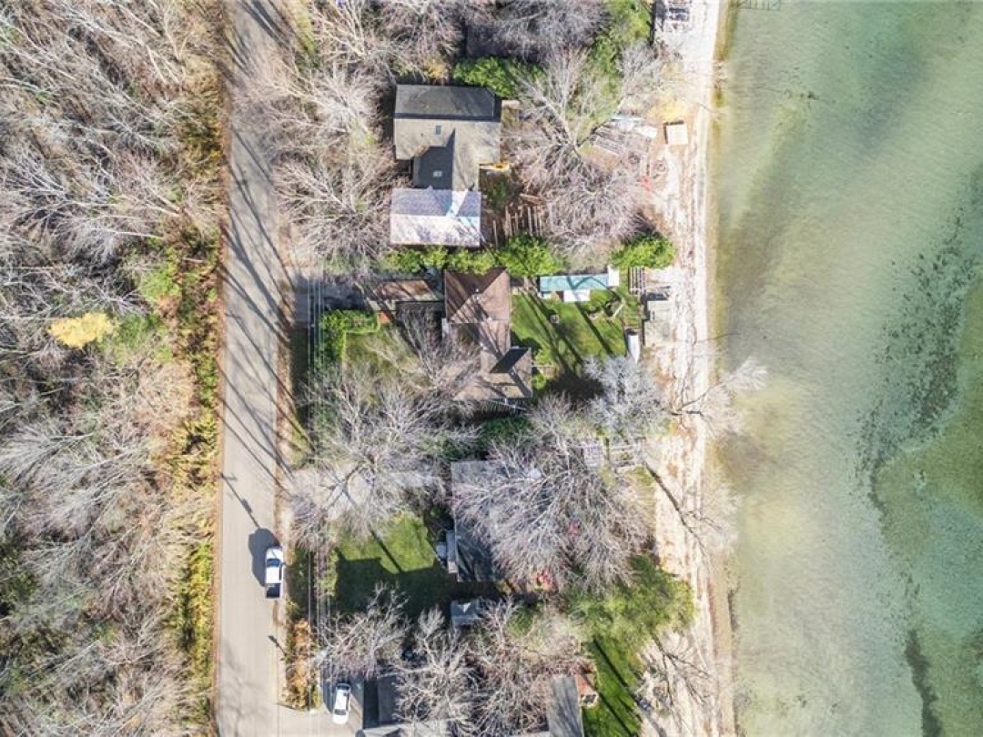 769 Woodland Drive, Lake Simcoe