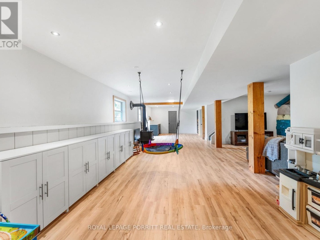 1101 HAWN ROAD, 