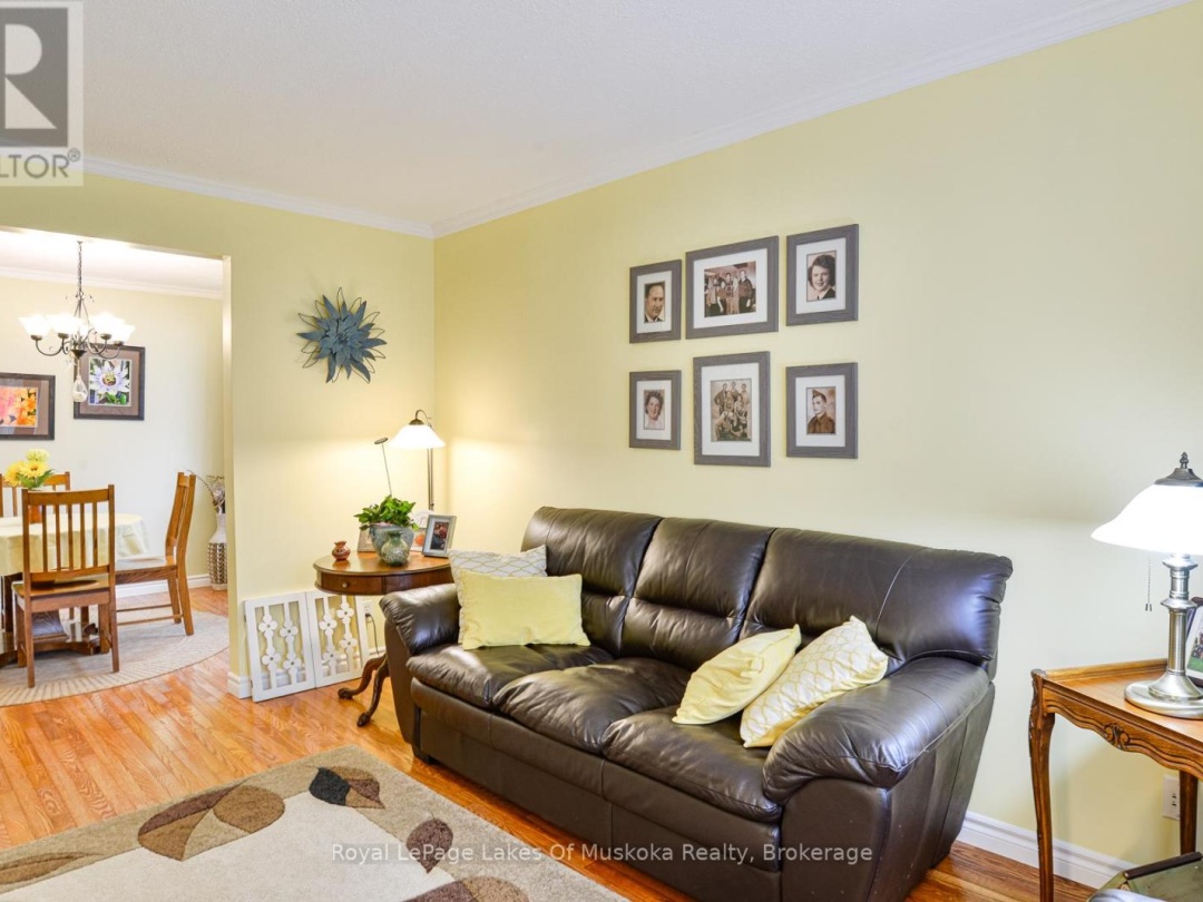 18 KILLDEER CRESCENT, 