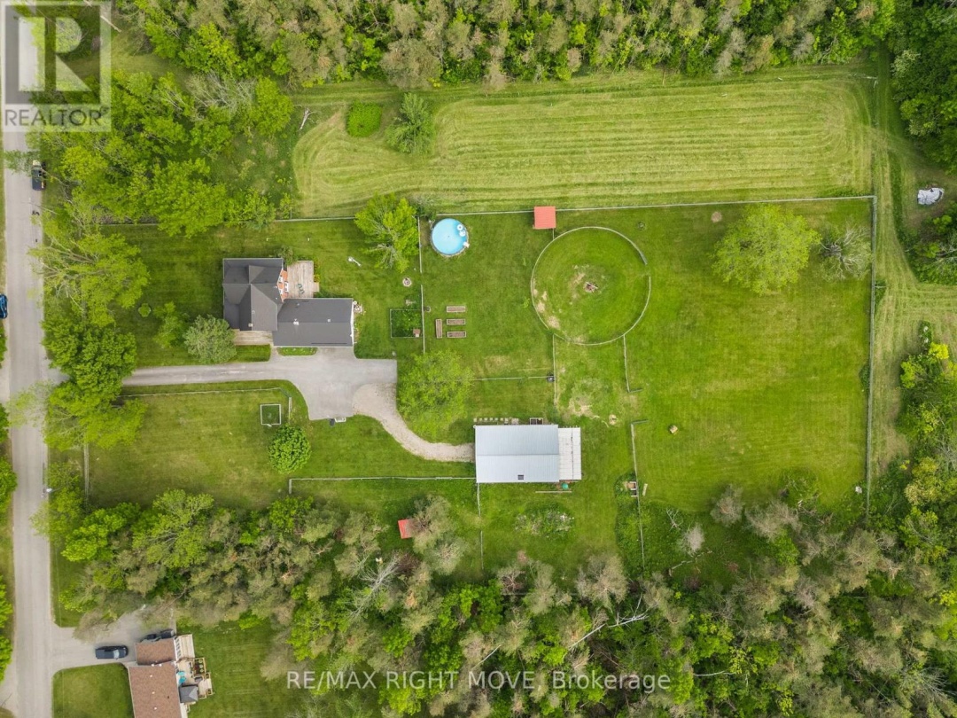 3062 TOWNLINE RR5 TOWNLINE, 