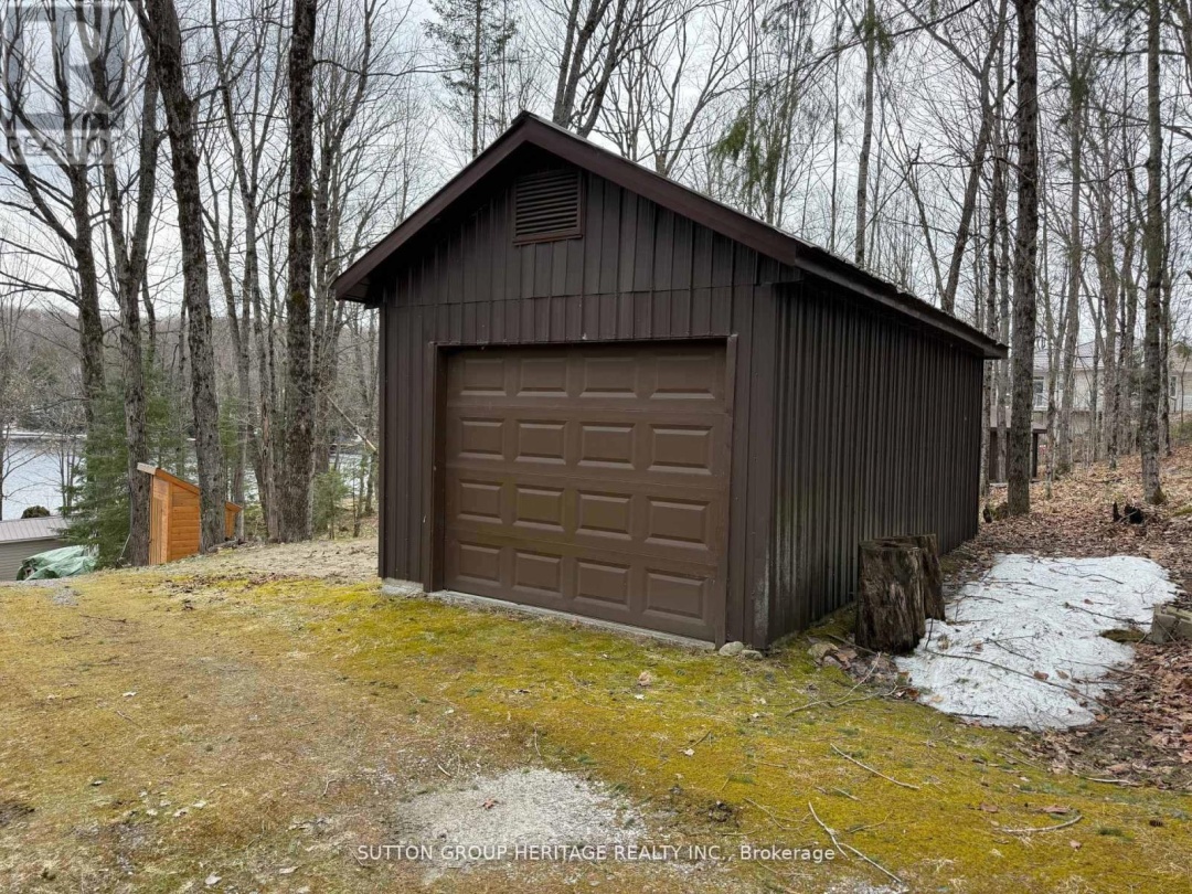 1930 Alsop Road, Glamor Lake