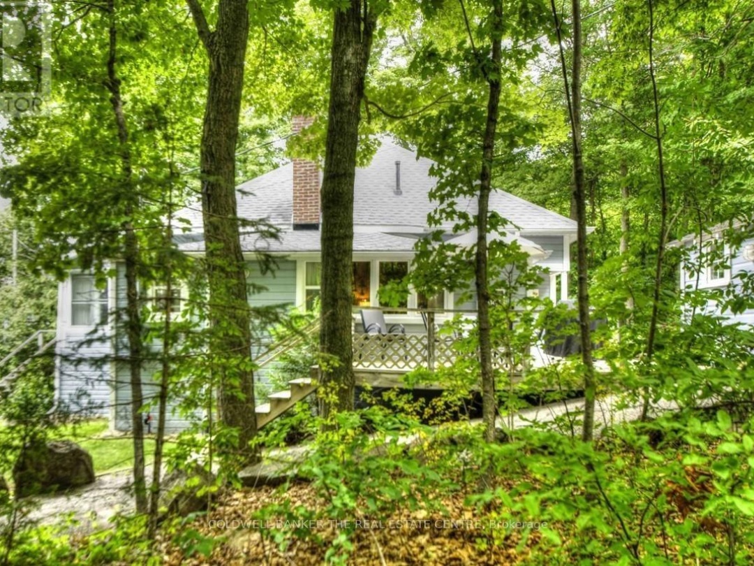 85 Grove Road, Cameron Lake
