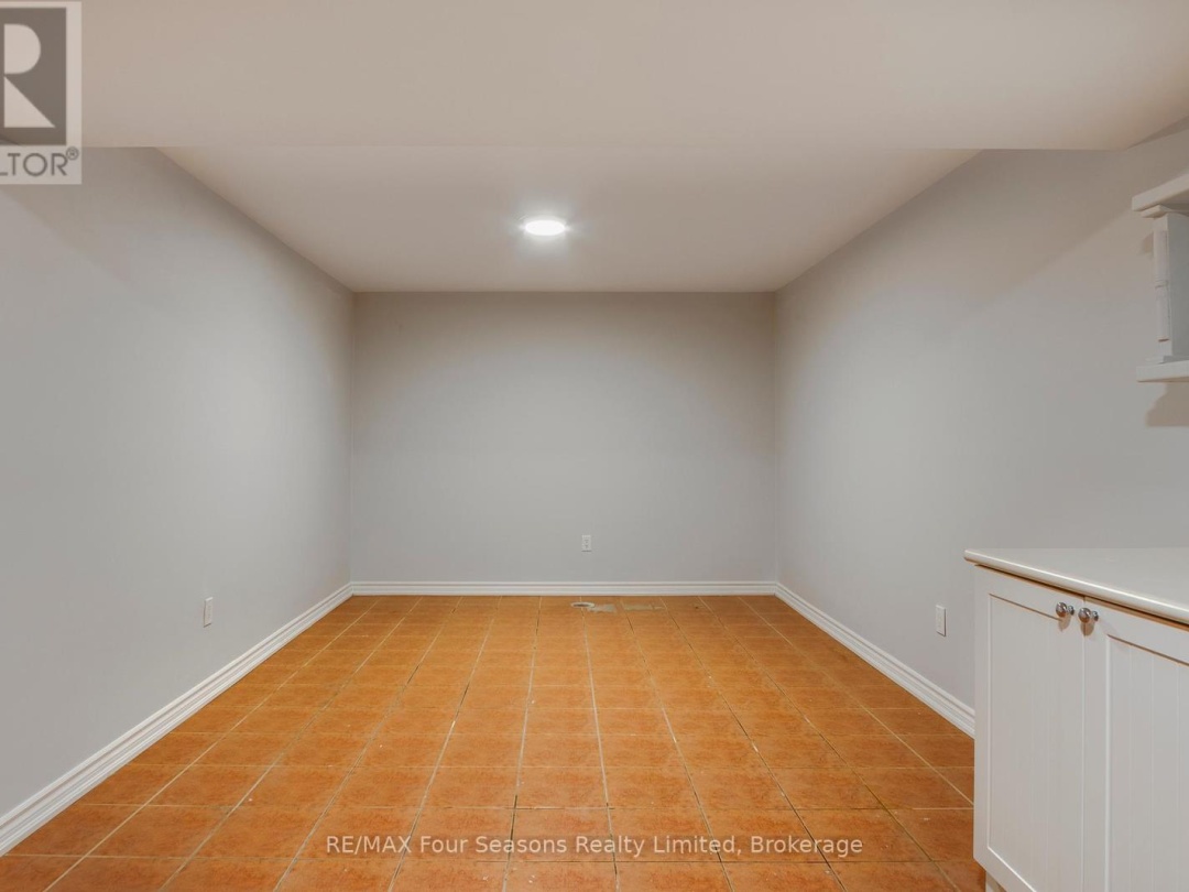 1 5 Invermara Court, Orillia