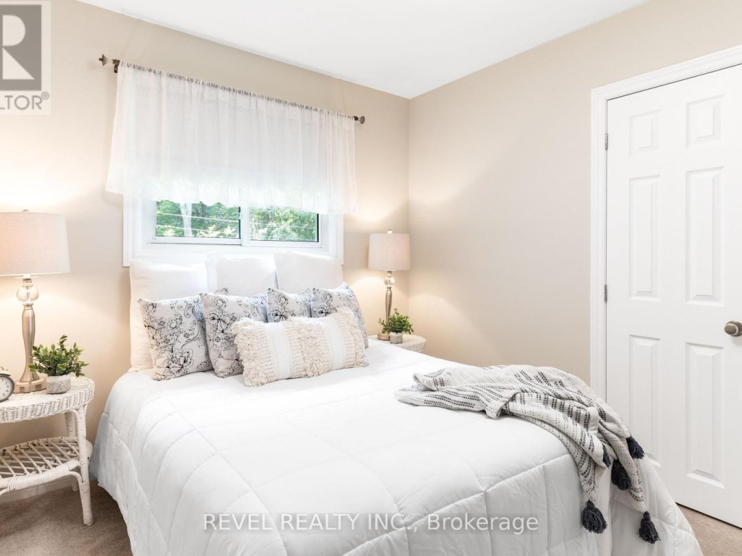 2796 COUNTY RD 48, 