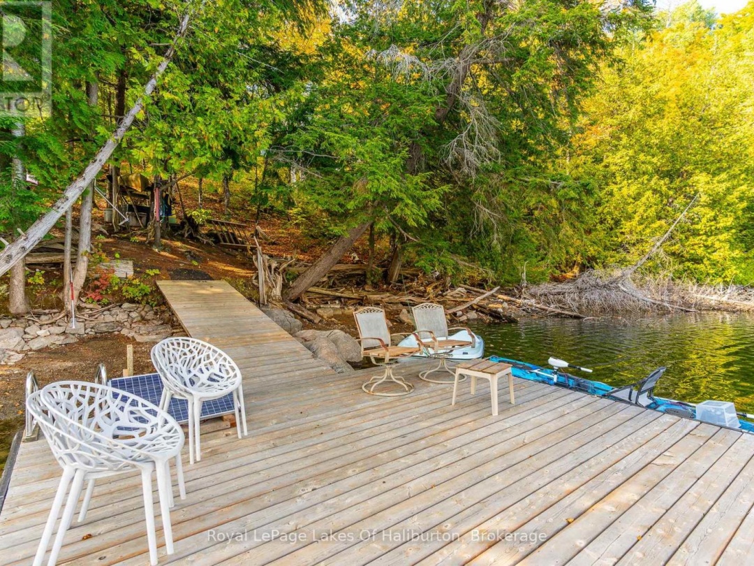 48 RUSSELL DRIVE, White Lake