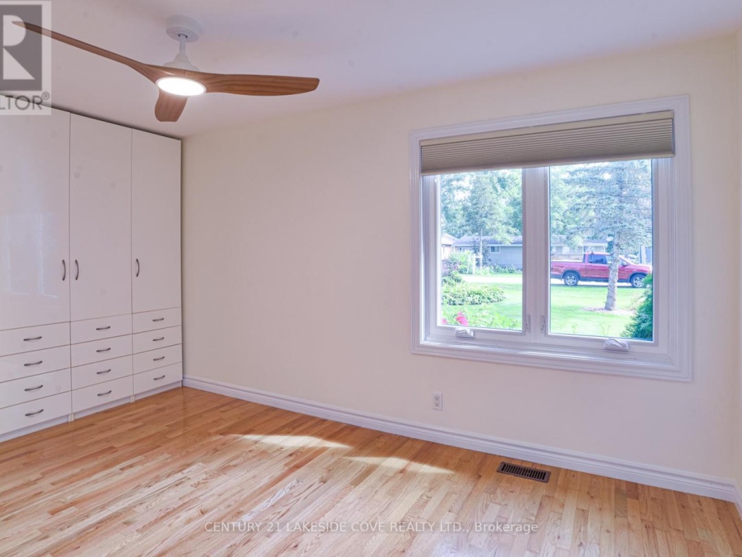 24 Turtle Path, Lake Simcoe