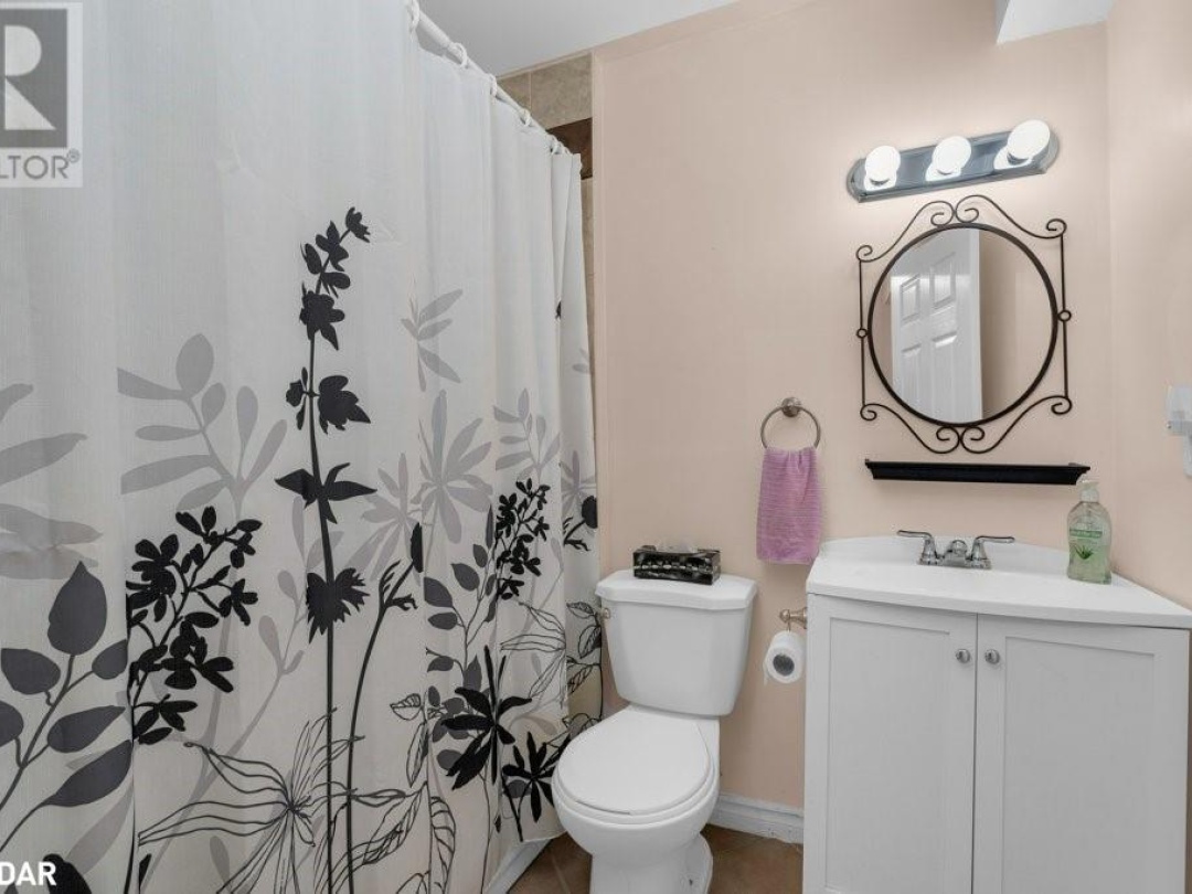 30 GEORGIAS Walk, 
