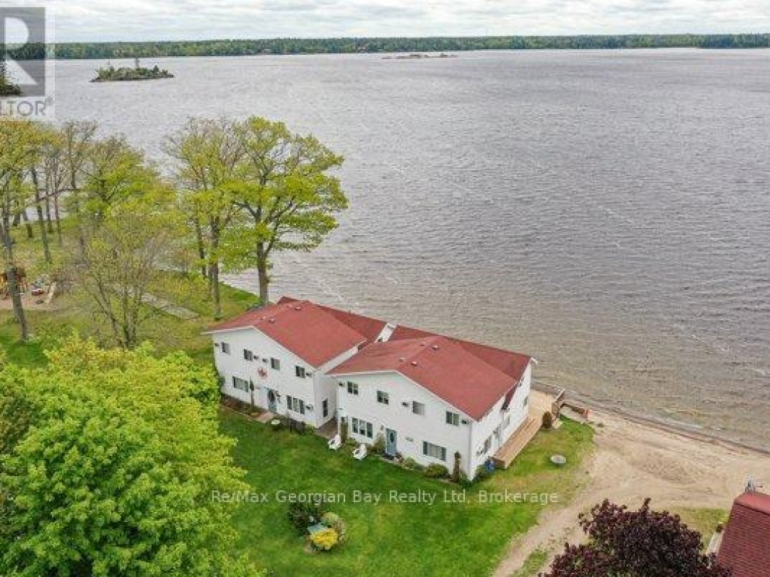 Beach Chalet #3 1230 Grandview Lodge Road, Sparrow Lake