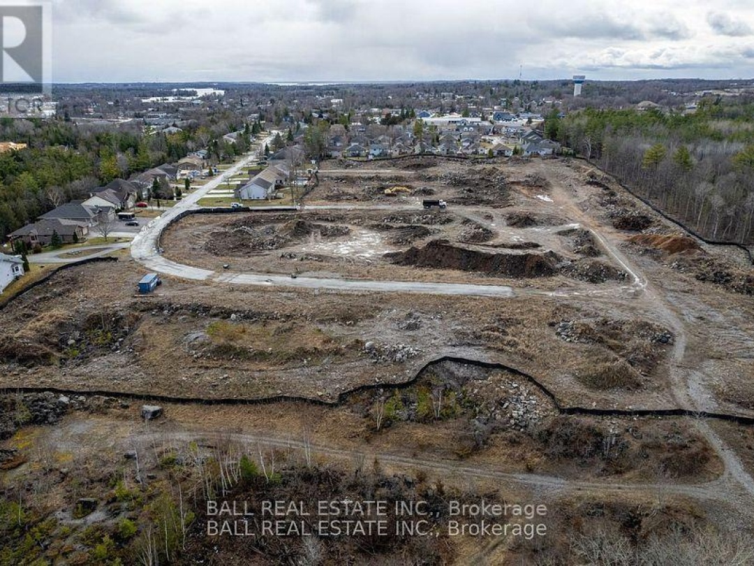 38 HEMLOCK CRESCENT, 