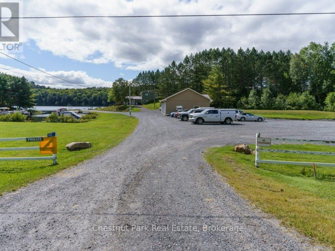 143 South Drive, Lake Vernon