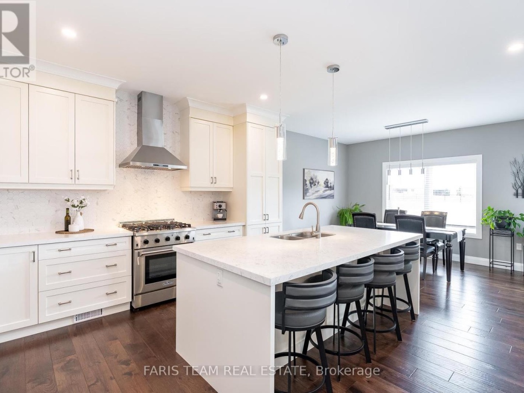 5 Breanna Boulevard, Oro-Medonte (Prices Corners)