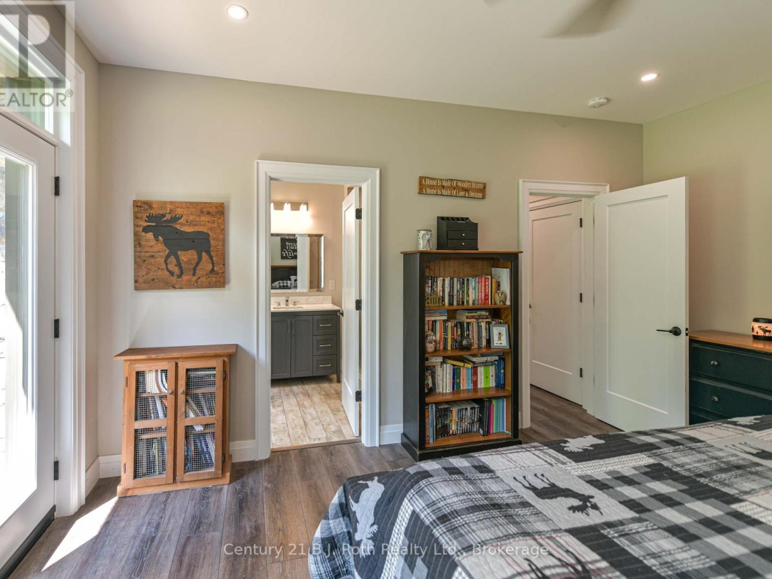 3082 FAIRGROUNDS ROAD, 