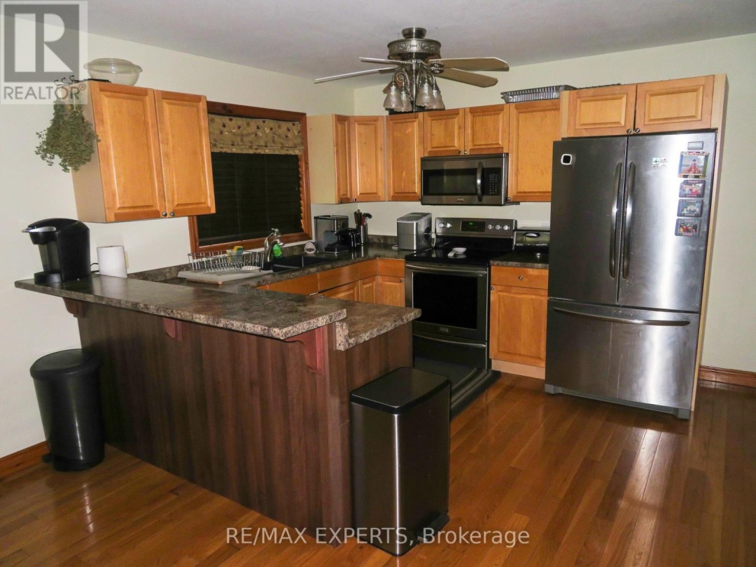 3771 HARRY'S LANE, 