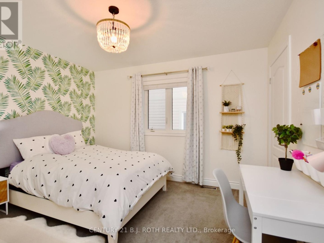3089 EMPEROR DRIVE, 