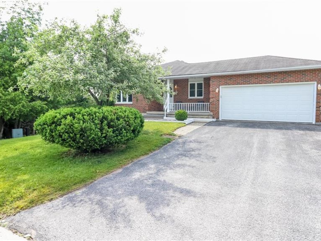 1 MARIPOSA Drive, 