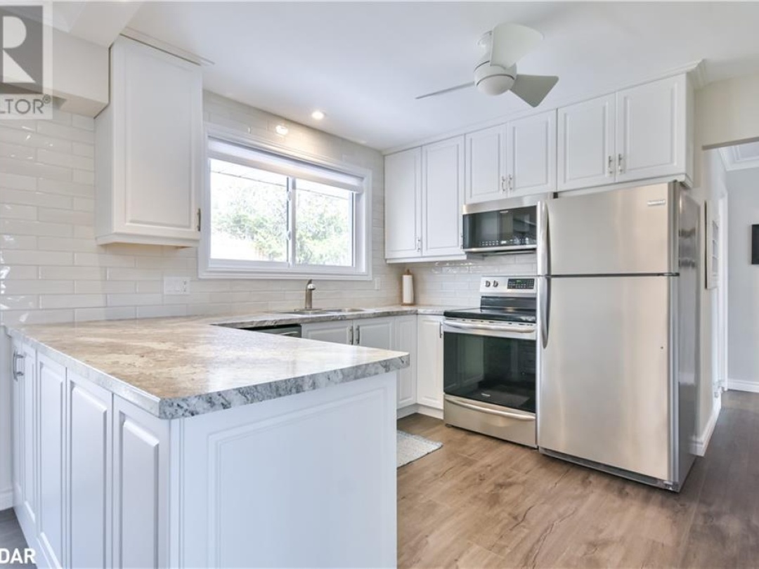 644 Mississaga Street W, Orillia