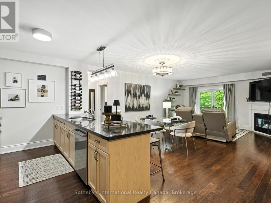 106 - 391 JAMES STREET W, 