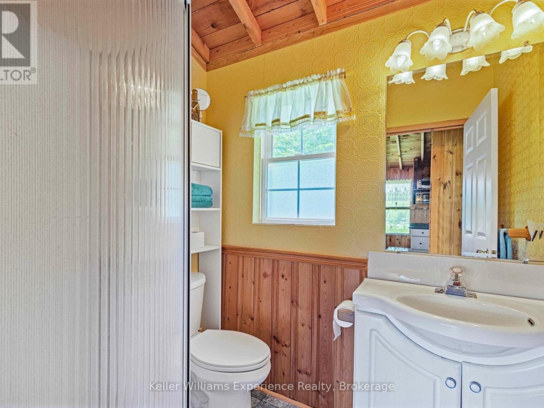 1077 Friendship Lane, Raven Lake