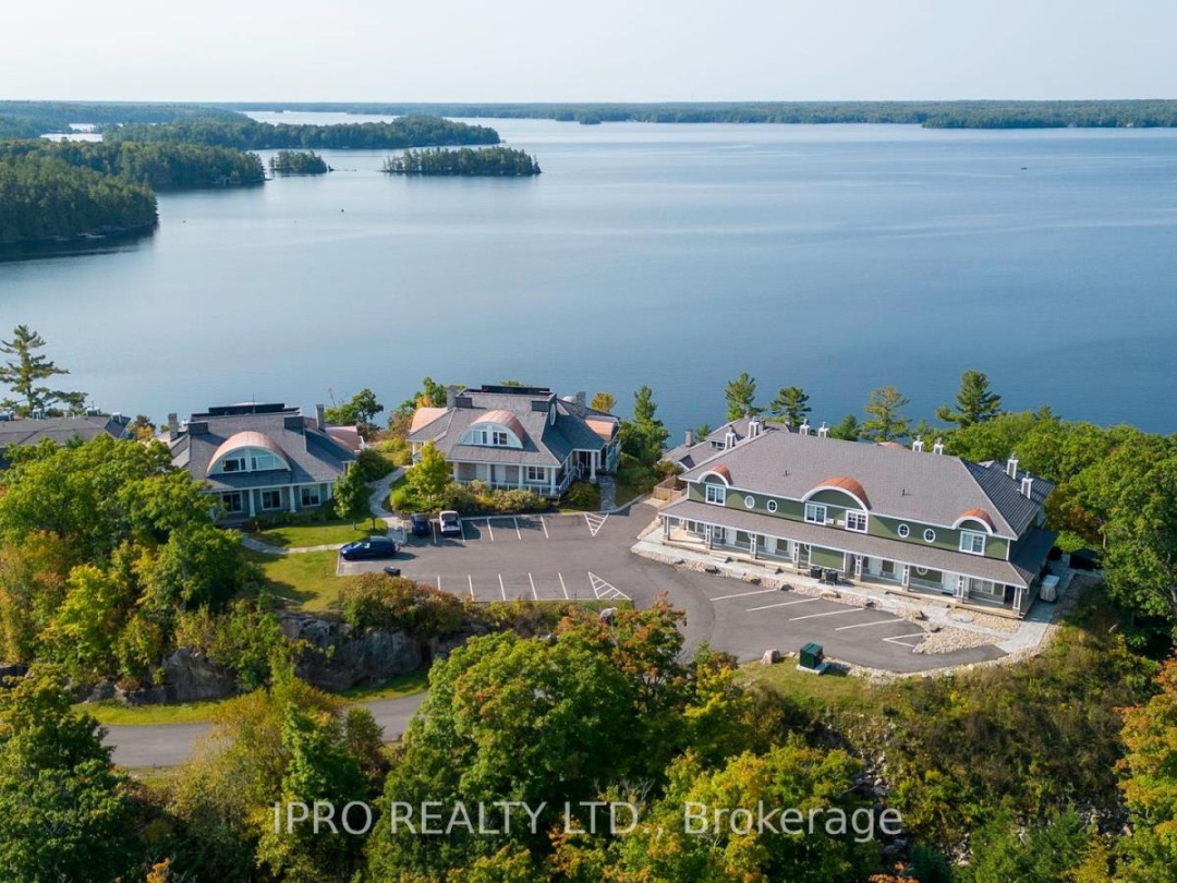16 - 1869 MUSKOKA RD 118 WEST ROAD, Lake Muskoka