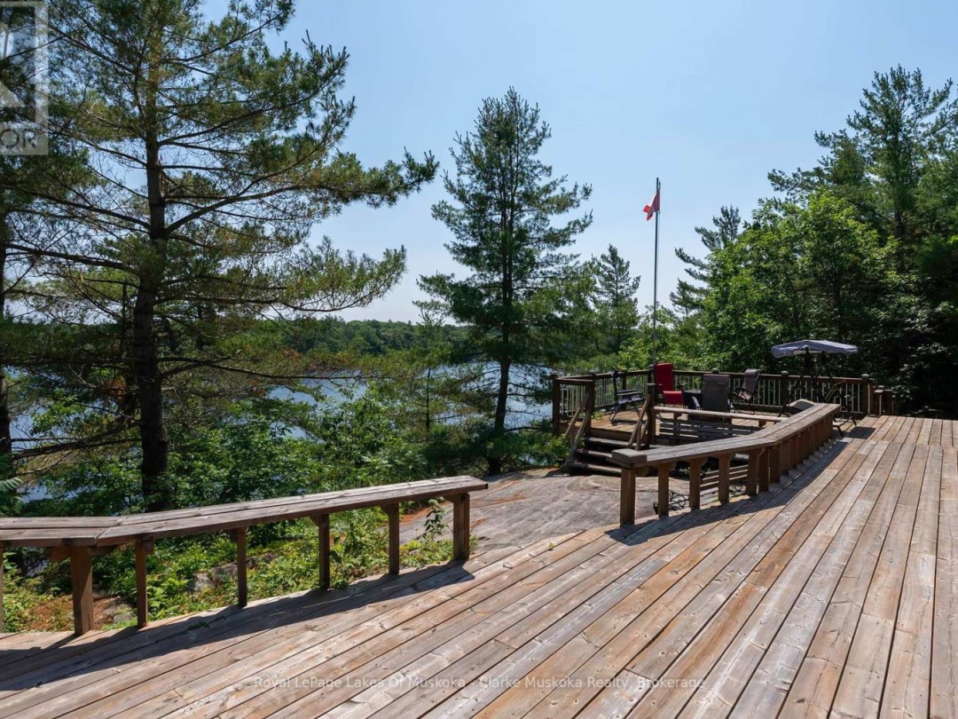 104 POINTS OF VIEW ROAD, 