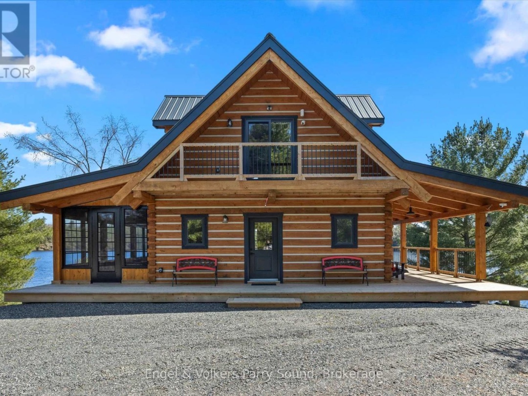 201 Loch Erne Road, Vowel Lake
