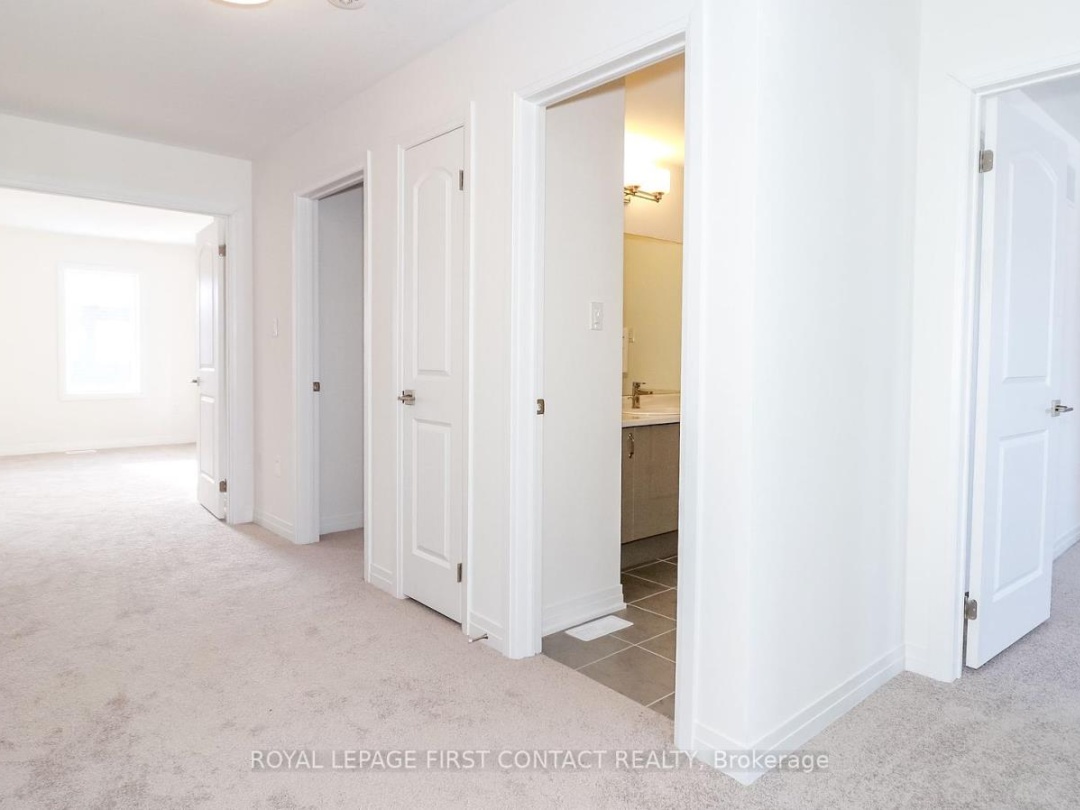 3778 SUNBANK CRESCENT, 
