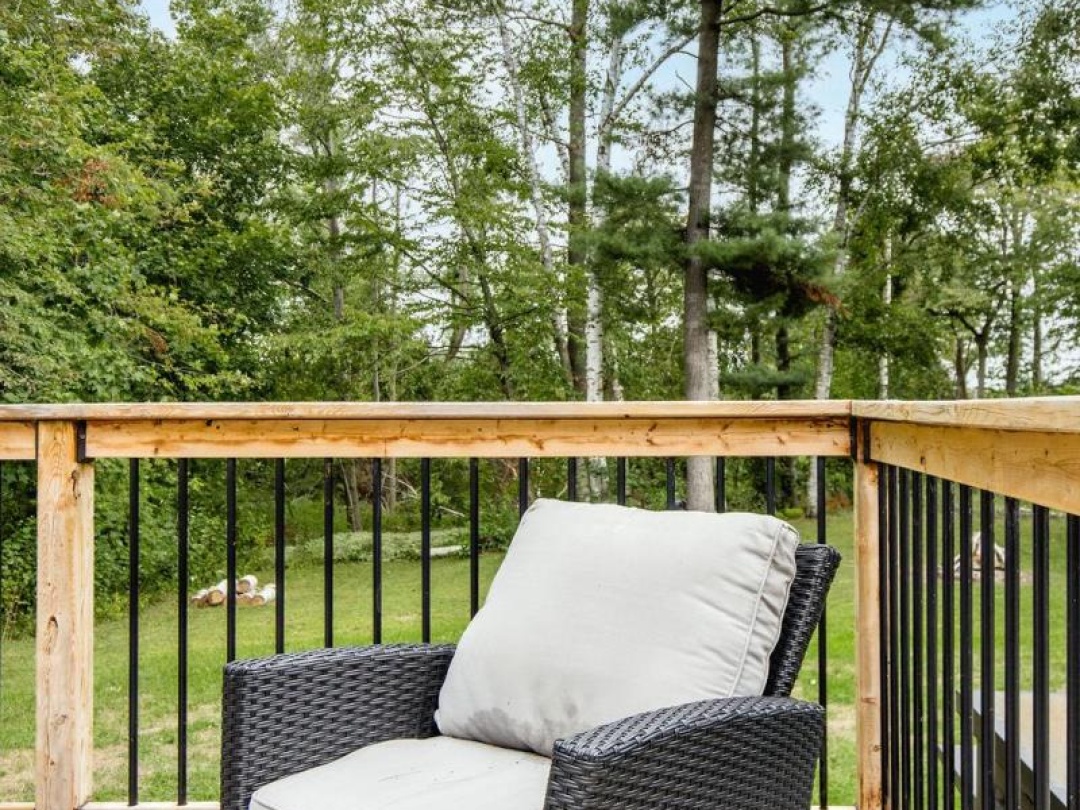 3495 BRENNAN LINE, 