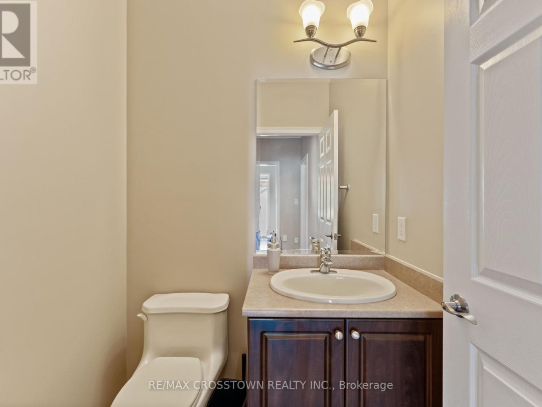 3545 TIMBERLINE AVENUE, 