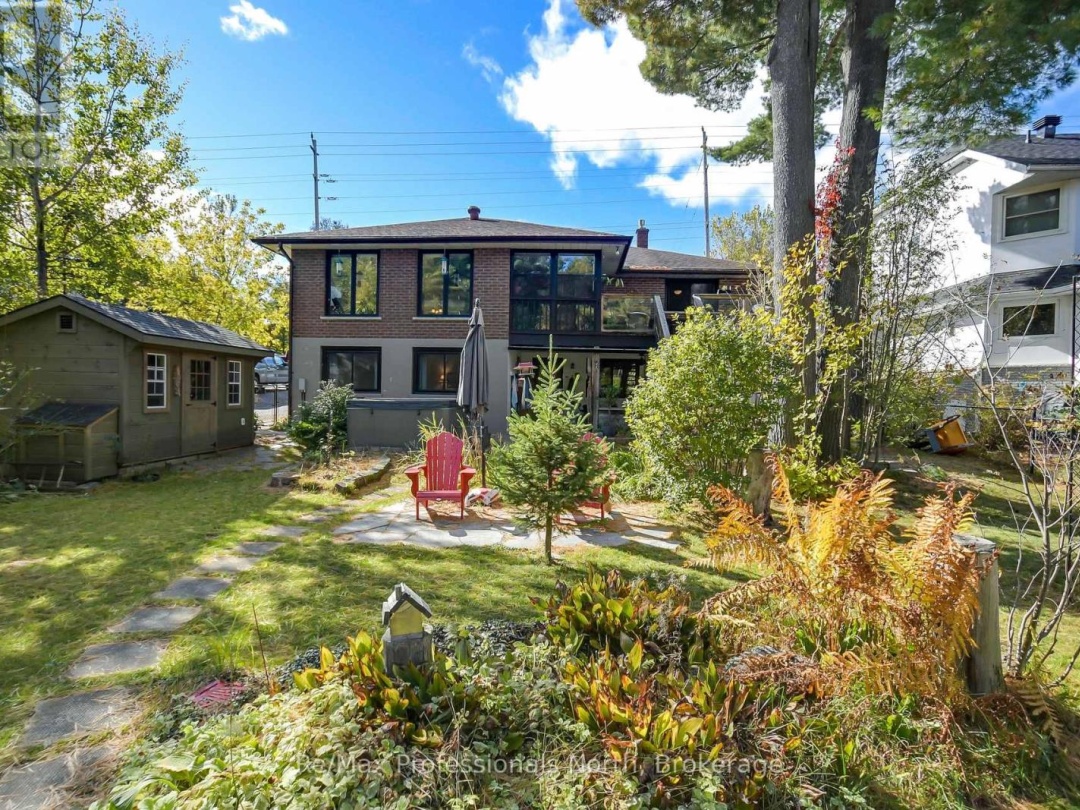 324 Bethune Drive N, Gull Lake