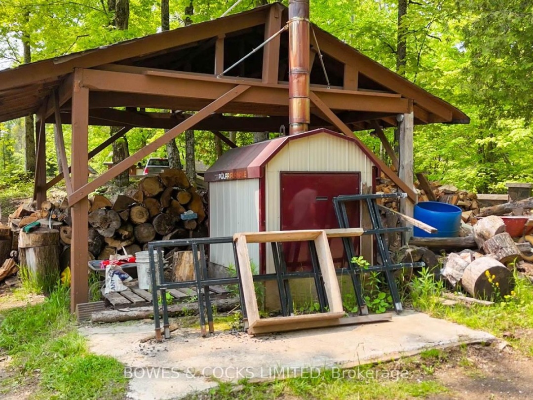 2070 FORTESQUE LAKE ROAD, 