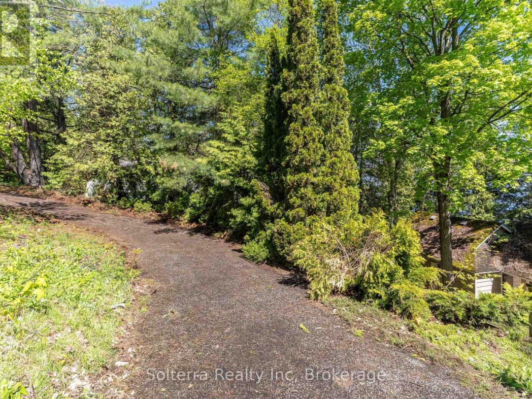 1185 Parkers Point Road E, Lake Muskoka