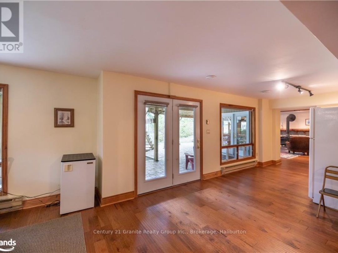 1016 Pegg Drive, Kennisis Lake