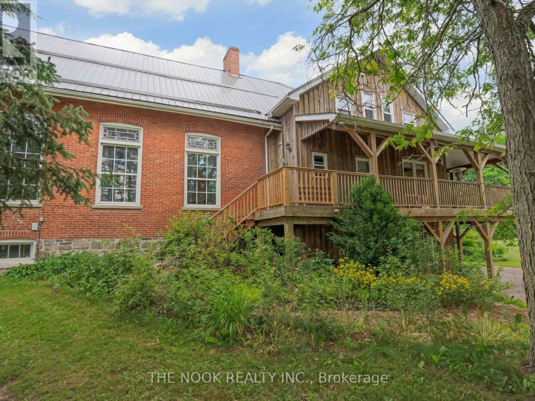 275 VALENTIA ROAD, 